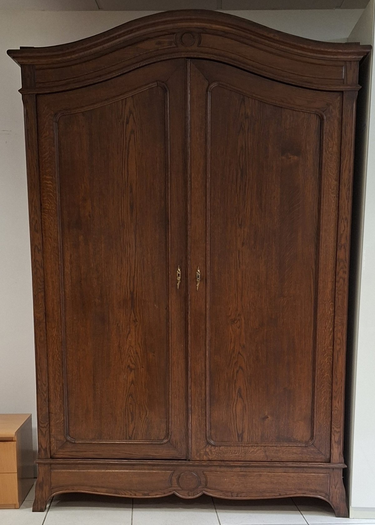 Armoire à habits -petit